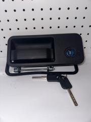 Ручка двери левая Volvo FH 2023 новая Ручка двери левая Volvo FH 2023