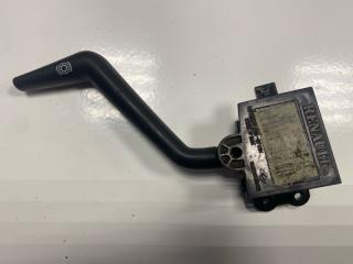 Переключатель подрулевой Renault Magnum 2001-2013