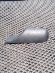 Крышка петли двери правая Scania 4-series Б/У Крышка петли двери правая Scania 4-series