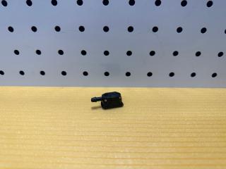 Форсунка стеклоомывателя DAF XF95