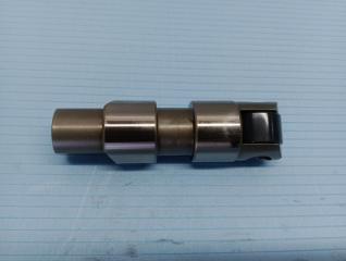 Толкатель клапана роликовый керамический (рокер) Renault Magnum 2002 Б/У Толкатель клапана роликовый керамический (рокер) Renault Magnum 2002