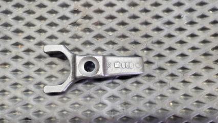 Кронштейн форсунки Iveco Stralis