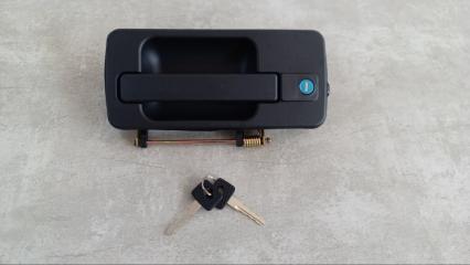 Ручка двери Mercedes Actros новая Ручка двери Mercedes Actros