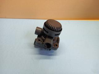 Клапан ускорительный Mercedes Actros