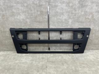 Решетка радиатора нижняя VOLVO FM13
