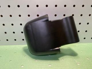 Крышка петли двери правая SCANIA 4-series новая Крышка петли двери правая SCANIA 4-series