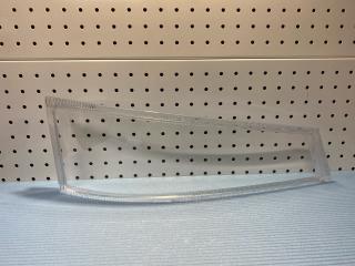 Стекло противотуманной фары правое Volvo FH4