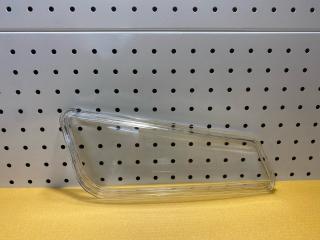 Стекло противотуманной фары правое Volvo FH13