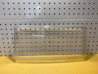 Стекло фары правое MAN F2000