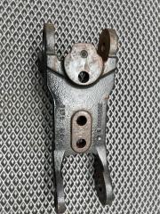 Кронштейн торсиона кабины Volvo FH FM