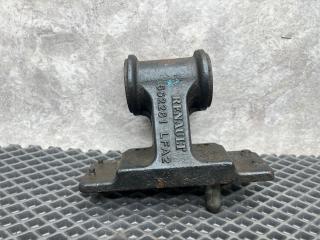 Кронштейн торсиона кабины Renault Premium