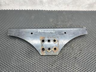 Кронштейн траверсы Renault Premium Б/У Кронштейн траверсы Renault Premium