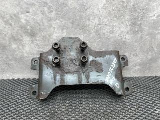 Кронштейн крыла Renault PREMIUM