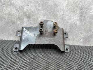 Кронштейн крыла Renault PREMIUM