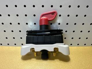 Выключатель массы АКБ VOLVO RENAULT FH FM PREMIUM MAGNUM