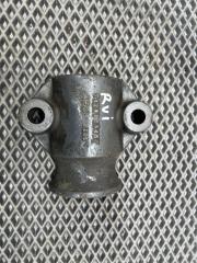 Кронштейн стабилизатора Renault Premium