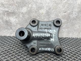 Кронштейн стабилизатора MERCEDES-BENZ Axor