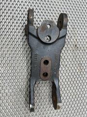 Кронштейн торсиона кабины Volvo FH FM