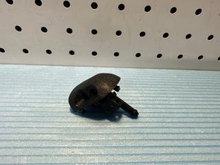 Форсунка стеклоомывателя Mercedes Atego