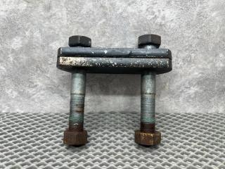 Серьга рессоры в сборе с болтами MAN TGA TGS TGX TGL TGM