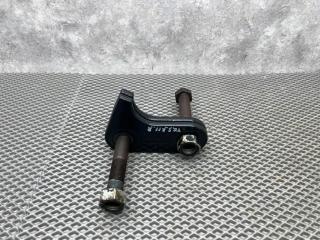 Серьга рессоры в сборе с болтами MAN TGA TGS TGX