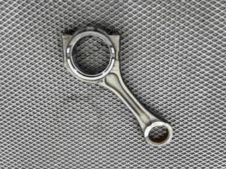 Шатун двигателя MAN TGA TGS TGX Б/У Шатун двигателя MAN TGA TGS TGX