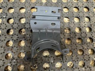 Кронштейн проводки левый DAF XF106 2021 Б/У Кронштейн проводки левый DAF XF106 2021