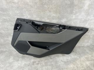 Обшивка двери правая VOLVO FM5