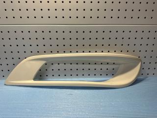 Рамка противотуманной фары левая DAF XF106