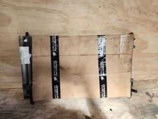 Condenser front TOYOTA SAI