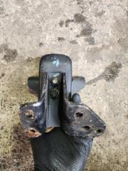Engine mount front right ISUZU BIGHORN UBS69 4JG2