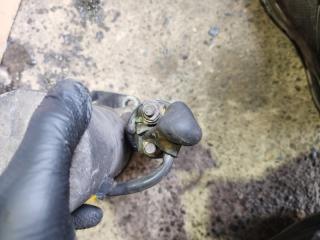 Starter motor BIGHORN 1995 UBS69 4JG2