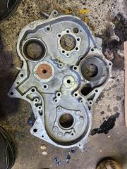 Timing gear case ISUZU BIGHORN 1995