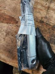 Запчасть door handle outer front right TOYOTA ALPHARD 2004