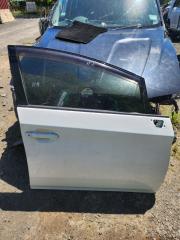 Door front right TOYOTA PRIUS 2014