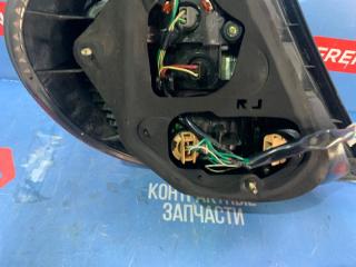 Фонарь правый Camry 2001-2006 30 Фонарь правый Camry 2001-2006 30