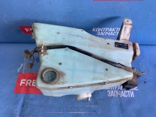 Бачок стеклоомывателя Land Cruiser 1998-2007 100 Бачок стеклоомывателя Land Cruiser 1998-2007 100