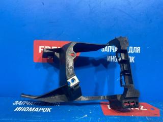 Кронштейн противотуманной фары правый Subaru Forester 2015-2018