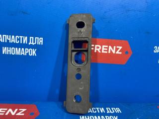 Фото запчасти проставка подрамника передняя Subaru Forester 2007-2012 контрактная запчасть Запчасть проставка подрамника передняя Subaru Forester 2007-2012
