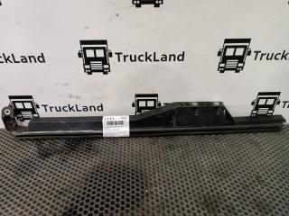 Направляющая стекла двери левая MAN TGX