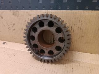 Шестерня коленвала MAN TGX Б/У Шестерня коленвала MAN TGX
