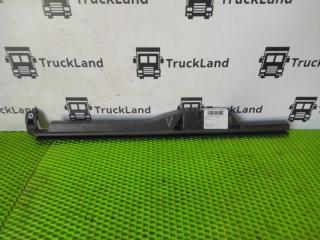 Направляющая стекла двери левая MAN TGX