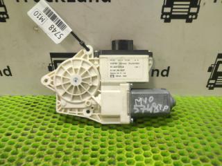 Мотор стеклоподъемника правый MAN TGX 2019