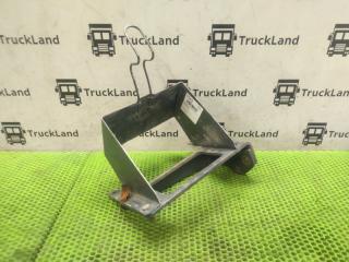 Запчасть кронштейн упора противооткатного левый Scania R440 2013 1796509 Б/У Кронштейн упора противооткатного левый Scania R440 2013 1796509 Б/У