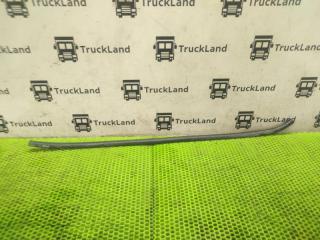 Уплотнительная резинка стекла боковой двери правая DAF XF 106