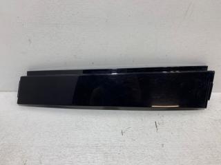 Запчасть накладка стойки двери задняя правая Volkswagen Tiguan c 2011-2016