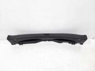 Запчасть накладка багажника задняя Nissan Qashqai 2006-2014