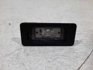 Запчасть фонарь подсветки номерного знака задний BMW X3 2010-