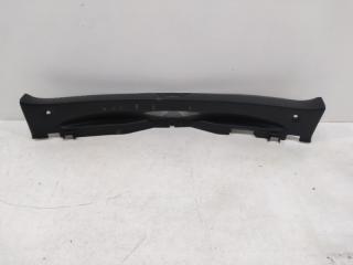Запчасть накладка замка багажника задняя Nissan Qashqai 2006-2014