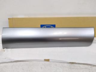 Запчасть накладка двери передняя правая Subaru Forester 2002-2007